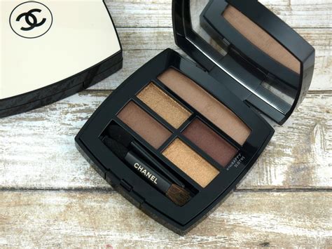 chanel beige eyeshadow review|chanel les beiges moisturizing tint.